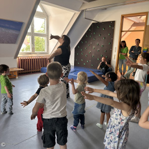 Kirche Kunterbunt Hellmitzheim_Pfingsten